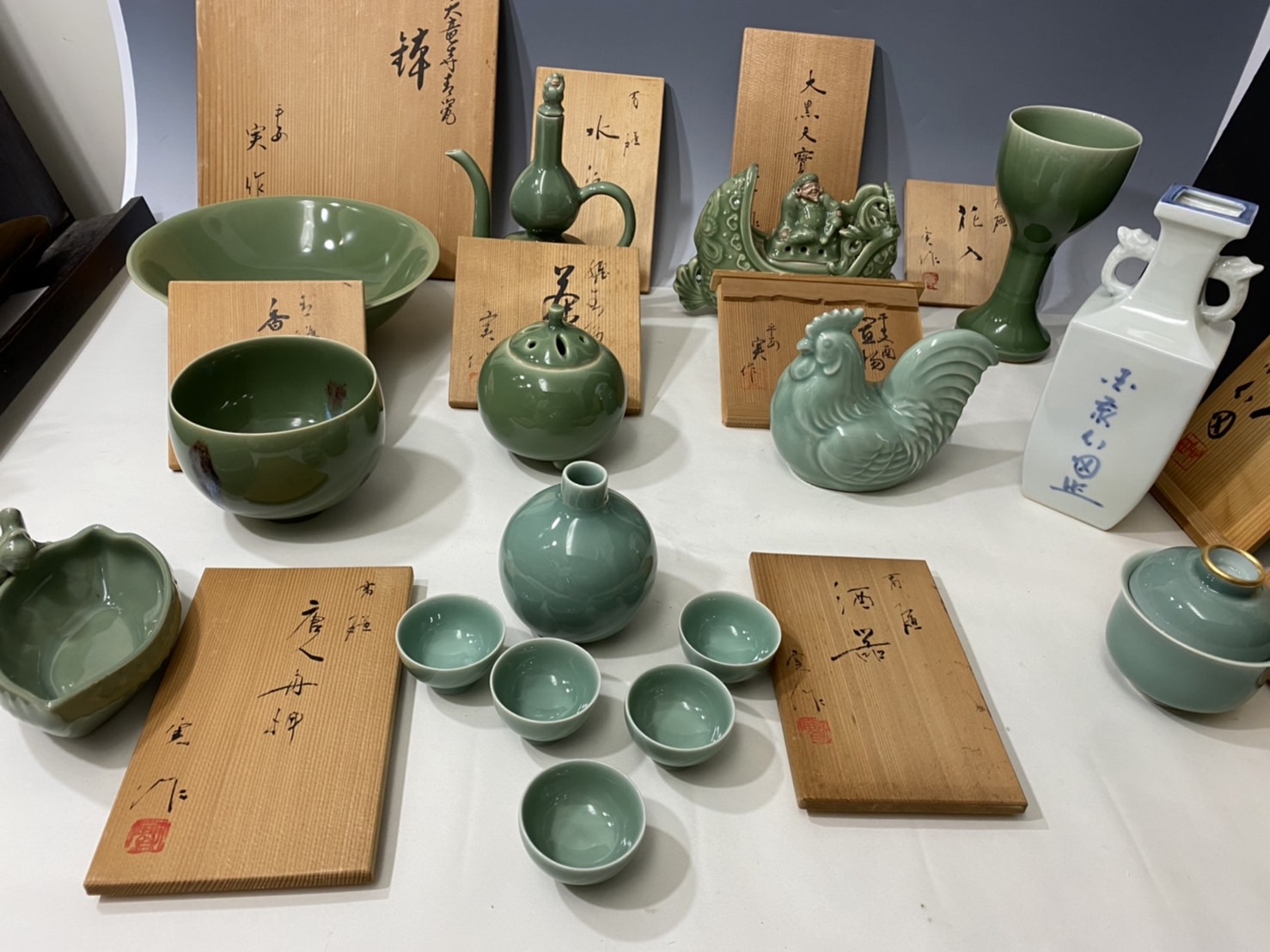 和歌 書 掛け軸 作家銘有り 箱無し 書画、骨董品、美術品 （風景