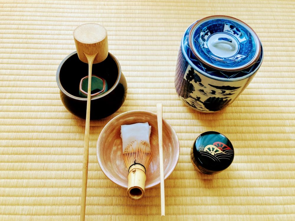 茶道具 茶碗 水指 香合 柄杓 茶筅 茶箱 古道具 アンティーク