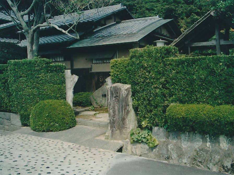 雪の器・休雪白/白萩・十代三輪休和・十一代三輪寿雪・十二代三輪龍気生・十三代三輪和彦・三輪栄造｜骨董品・美術品買取こたろう